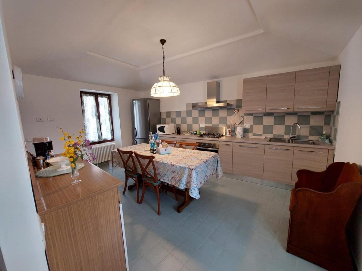 Casa Sassello - Appartamento Menta Dumenza Екстериор снимка