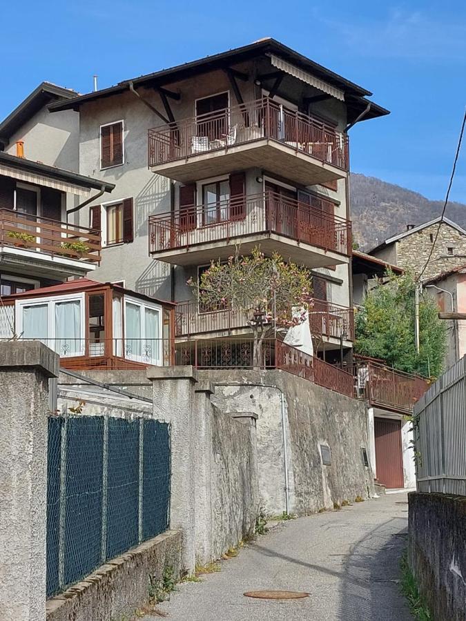 Casa Sassello - Appartamento Menta Dumenza Екстериор снимка